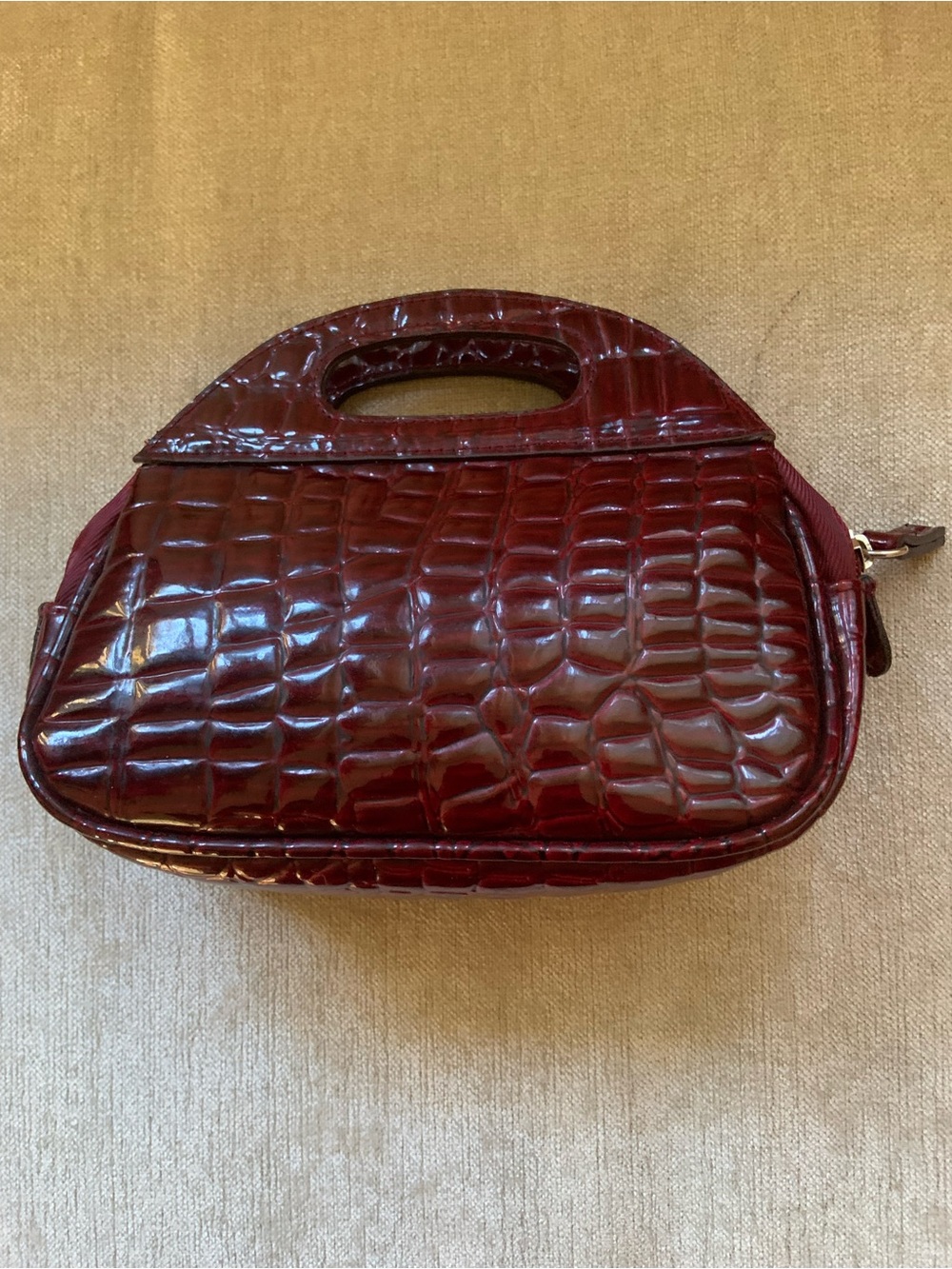 Source Unknown Glossy Burgundy Croc-Embossed Wristlet